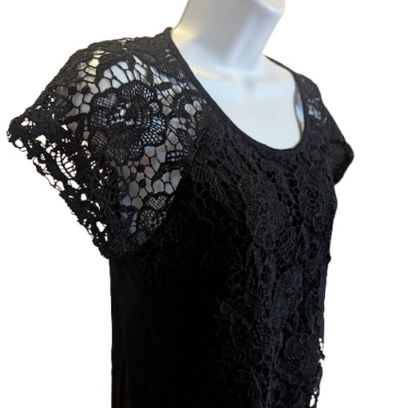 Black Lace Short Sleeve Top Size Small - Picture 2 of 5